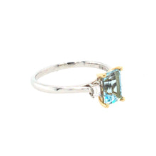 Load image into Gallery viewer, Aquamarine & Diamond Ring