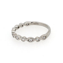 Load image into Gallery viewer, Diamond Platinum Fancy Band Ring