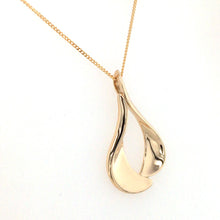 Load image into Gallery viewer, Gold Core Necklace