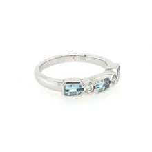 Load image into Gallery viewer, Aquamarine & Diamond Ring