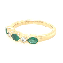 Load image into Gallery viewer, Emerald & Diamond Ring