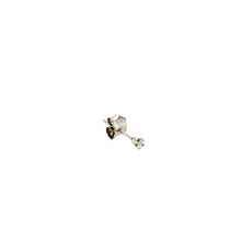 Load image into Gallery viewer, Fine Diamond 18ct White Gold Stud Earrings
