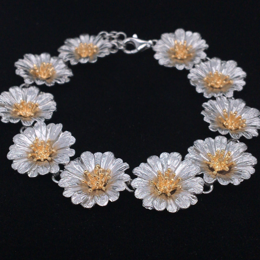Organic Daisy Chain Bracelet