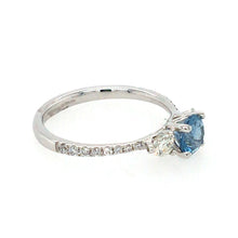 Load image into Gallery viewer, Vintage Style Aquamarine Ring
