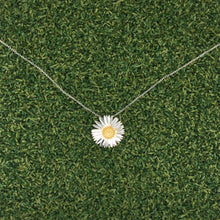 Load image into Gallery viewer, Michaelmas Daisy Silver Necklace
