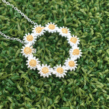 Load image into Gallery viewer, Daisy Silver Circle Necklace
