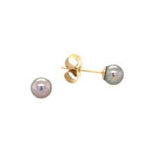 Load image into Gallery viewer, Grey Pearl Stud Earrings
