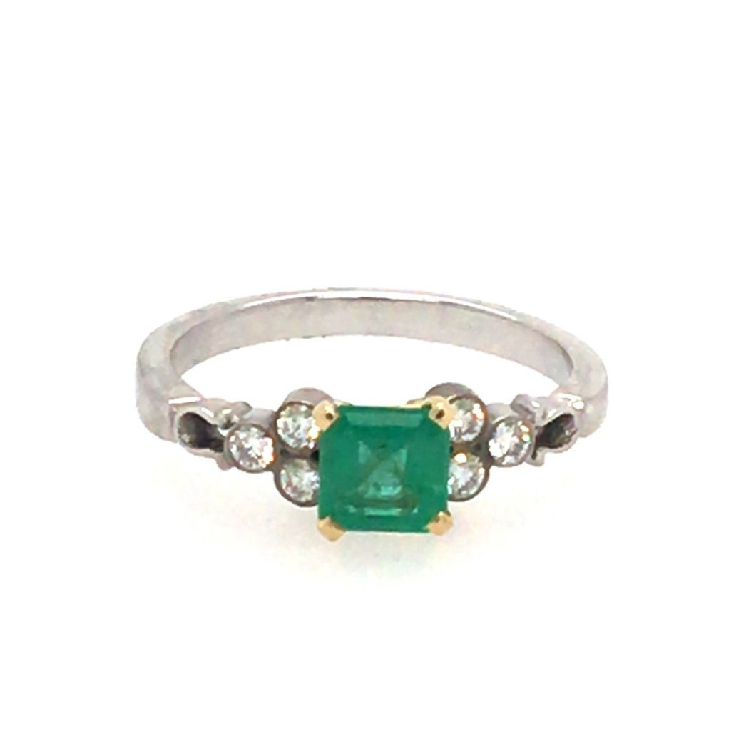 Emerald & Diamond Vintage Style Ring